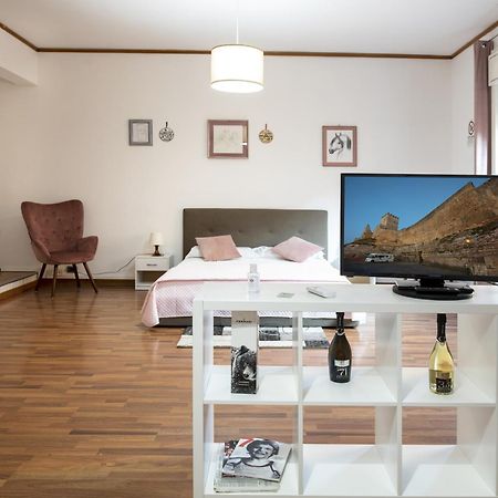 Doctor House Standard, Suites & Luxury Rooms Enna Bagian luar foto