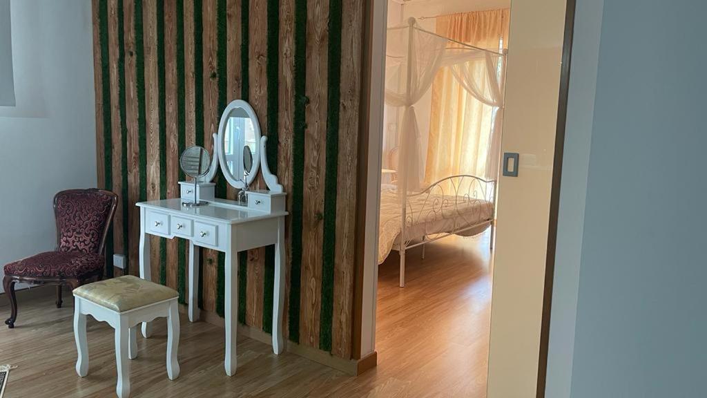 Doctor House Standard, Suites & Luxury Rooms Enna Bagian luar foto