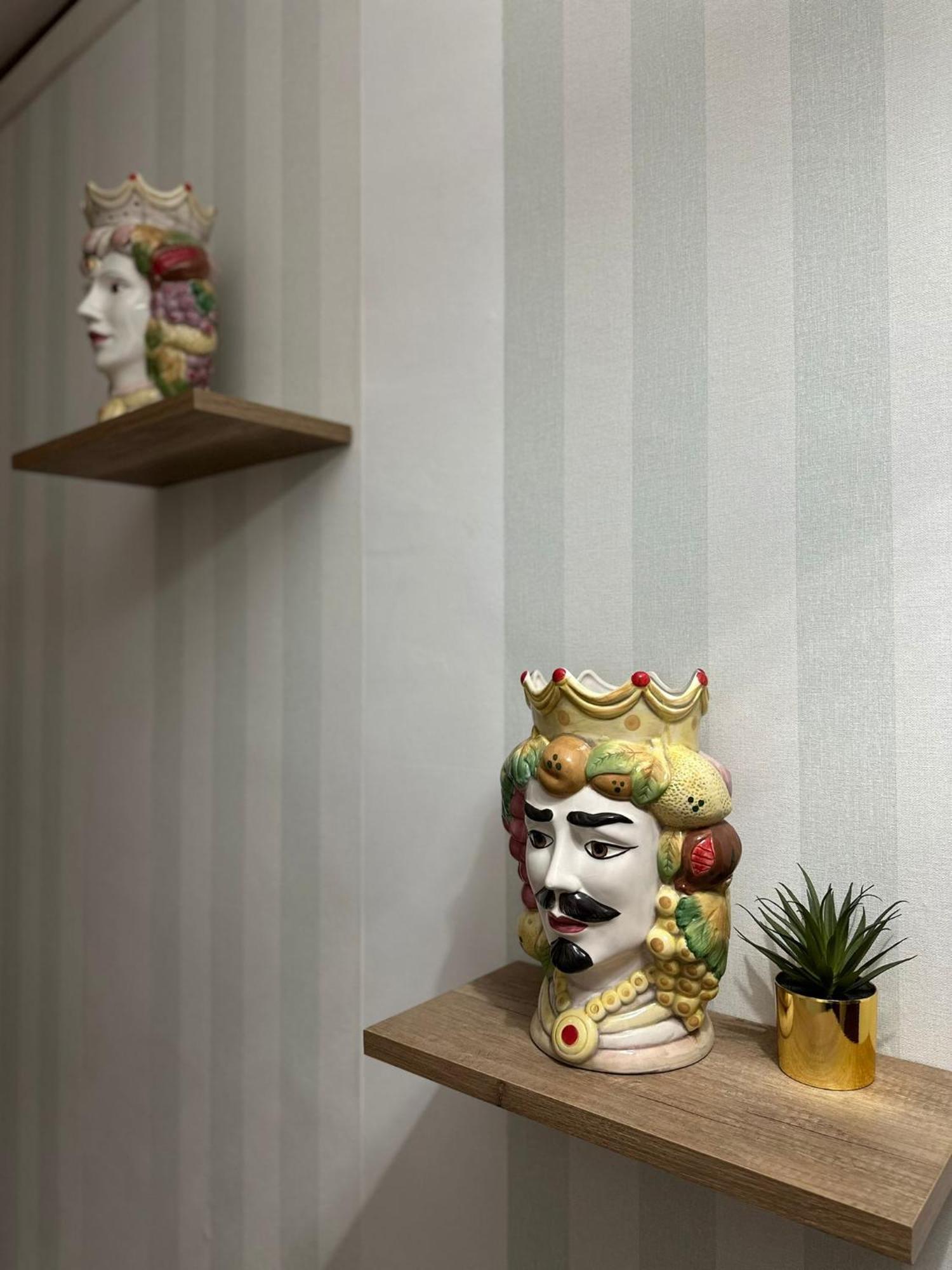 Doctor House Standard, Suites & Luxury Rooms Enna Bagian luar foto
